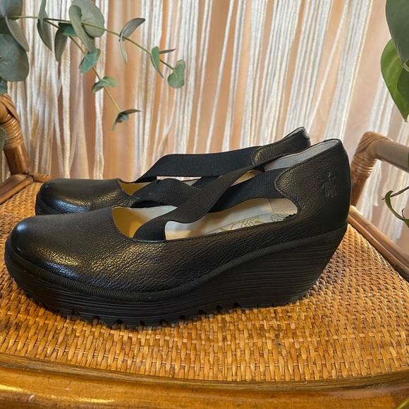Fly London Black Wedge Shoes with Elastic Straps US size 10 Europe size 42 US 10 - Picture 14 of 16